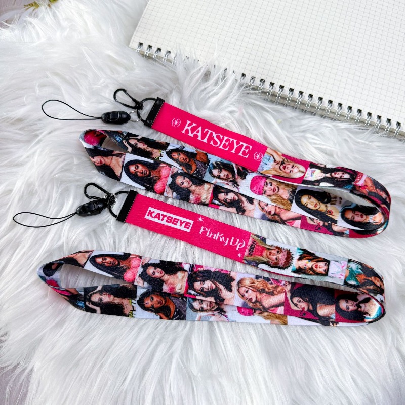 KATSEYE Laccetto per Telefono  - Phone Accessories Cute recensione e prezzo