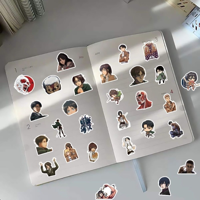 60 Pezzi Adesivi Anime Attack  - Phone Accessories Cute recensione e prezzo